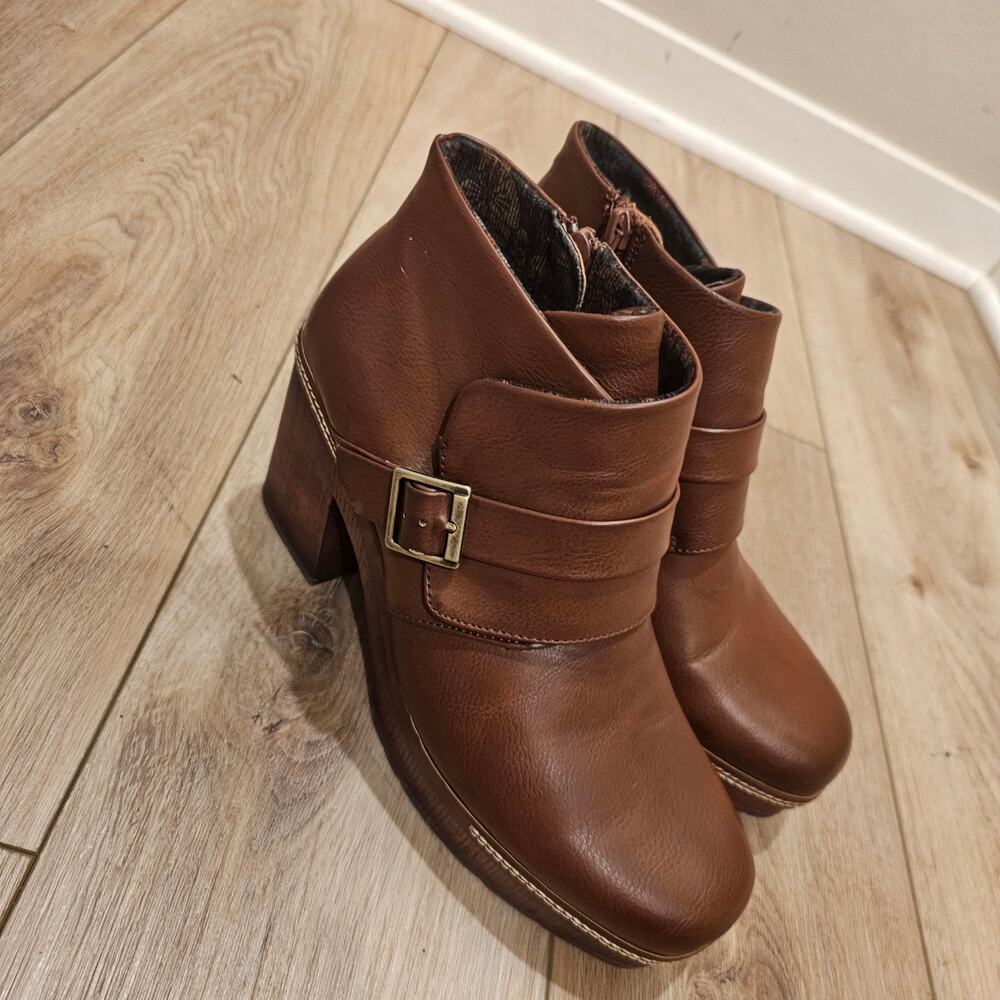 KORKS Stacey Brown Platform Ankle Boots Size 10